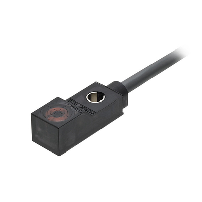 Hoog nauwkeurige E2S-W21 2M inductieve nabijheidssensor met OMS-technologie