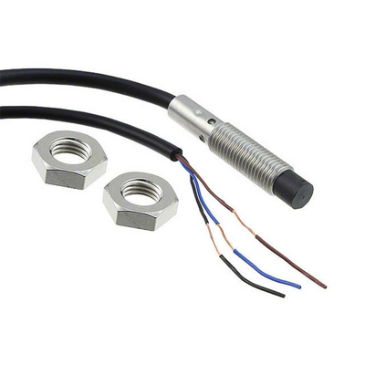 Industriële E2B-S08KN04-WP-C1 2M OMS-inductieve nabijheidssensoren met geavanceerde technologie